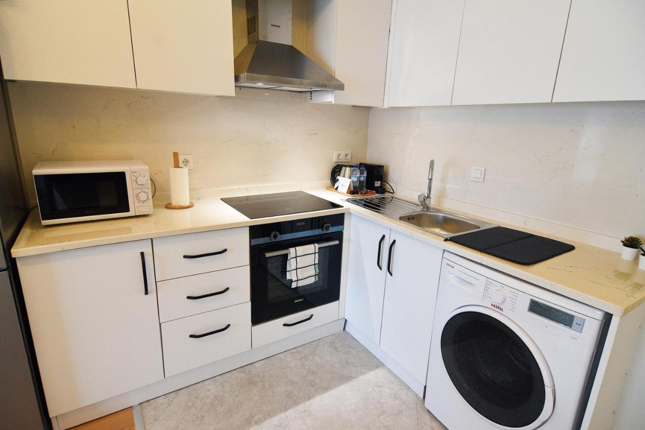 Cozy 1Br Apt Perfect Blend Of Comfort & Style Istanboel Buitenkant foto
